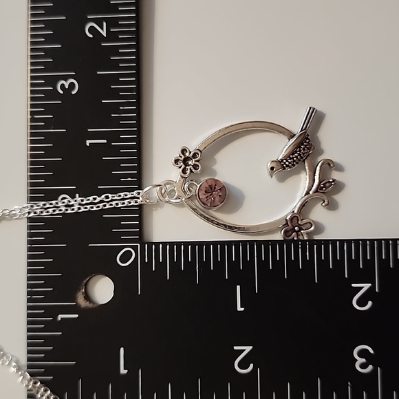 ⭐️CLEAROUT⭐️Bird On a Swing Garden Flowers With Simulated Dangle Amethyst - Picture 3 of 3